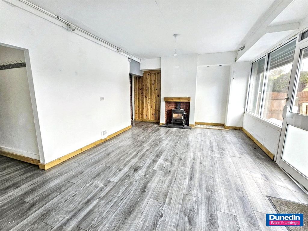 Property photo 3 of 6 Picture No. 03