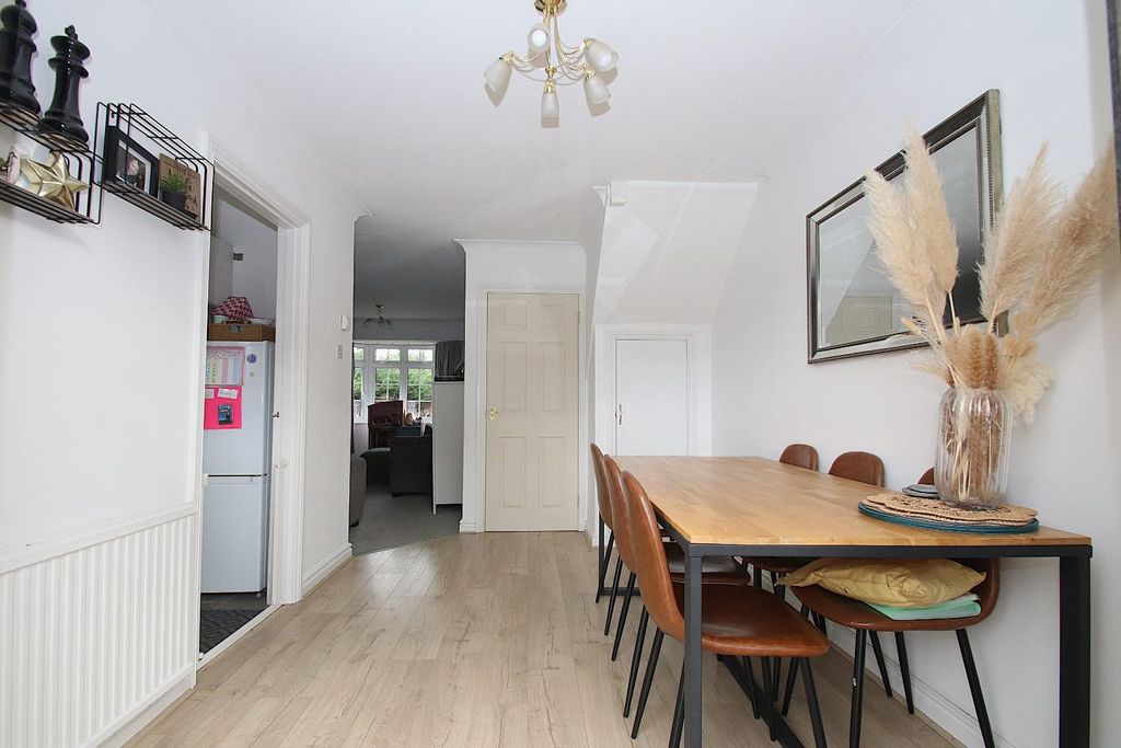 Property photo 3 of 15 Img_7945.Jpg
