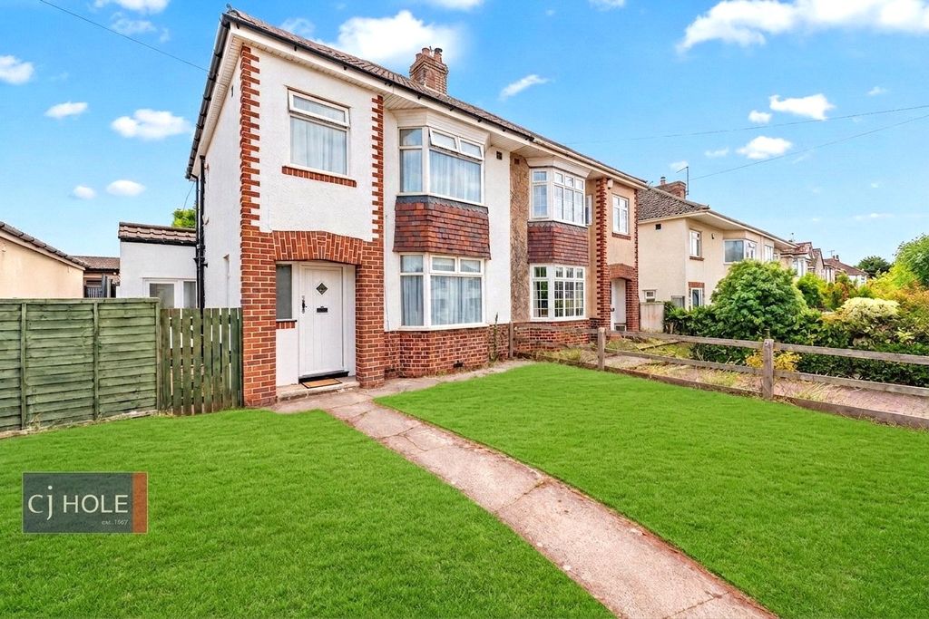Property photo 1 of 11 Picture No. 82
