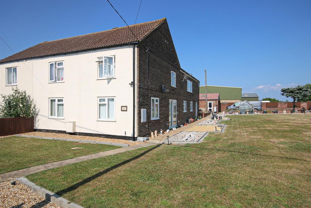 Property photo 1 of 19 Front.Jpg