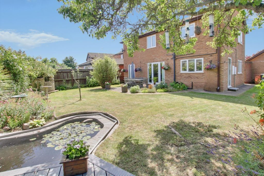 Property photo 3 of 25