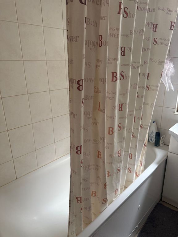 Property photo 3 of 5 Bath