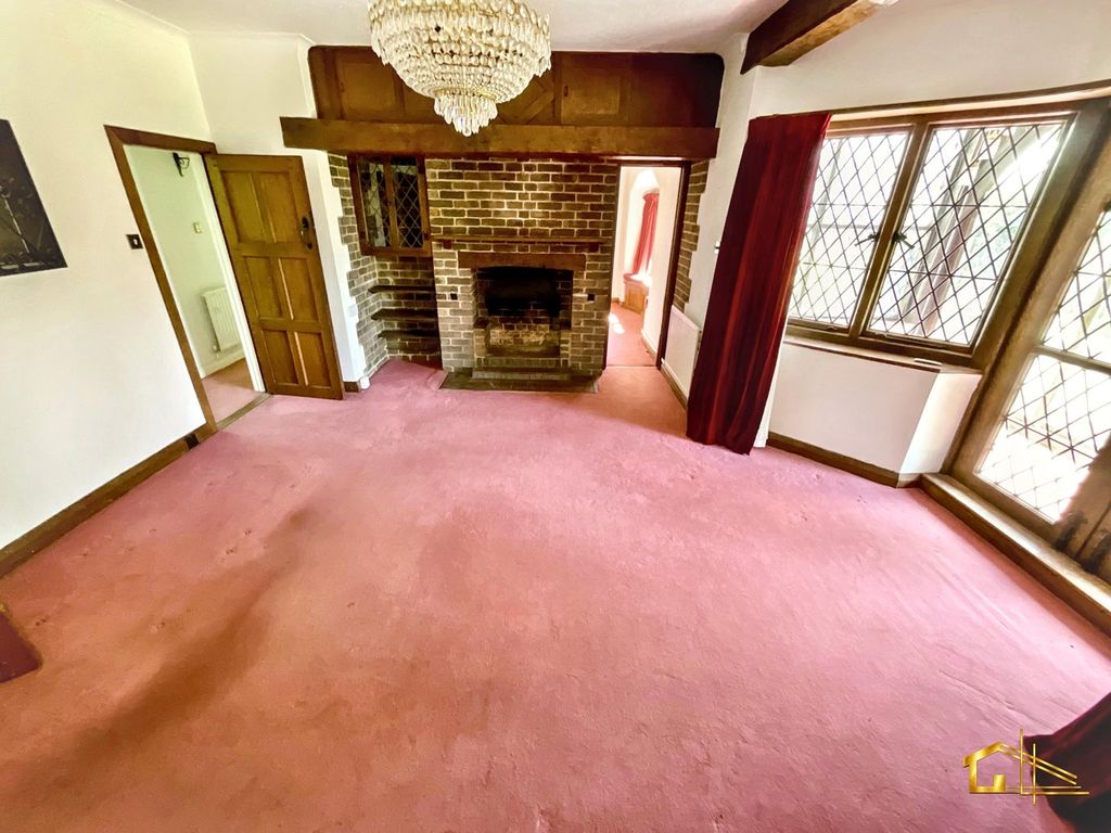 Property photo 2 of 38