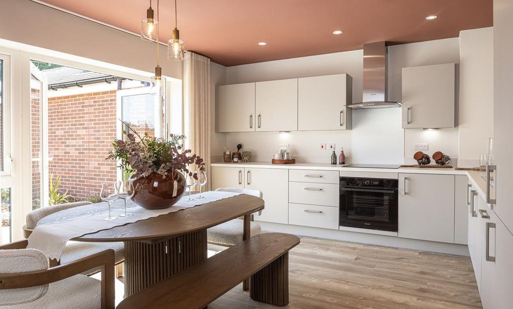 Property photo 3 of 8 Dandara - Zoopla -