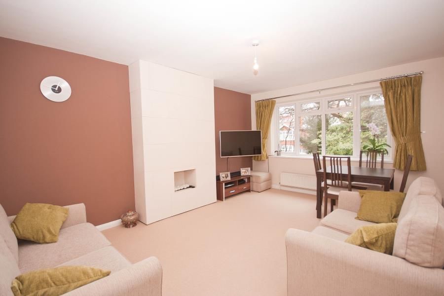 Property photo 2 of 6