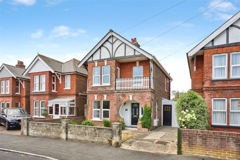 Property photo 1 of 15 Picture No. 11