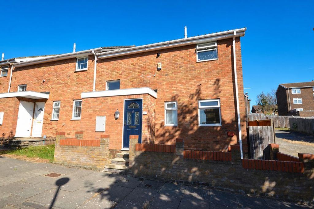 Property photo 1 of 6