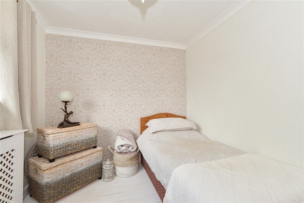 Additional image 16 of 5 bed semi-detached house for saleMeadow Way, Littlehampton, West Sussex BN17