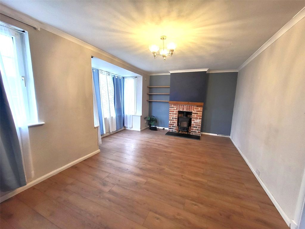 Property photo 2 of 17 Picture No. 05