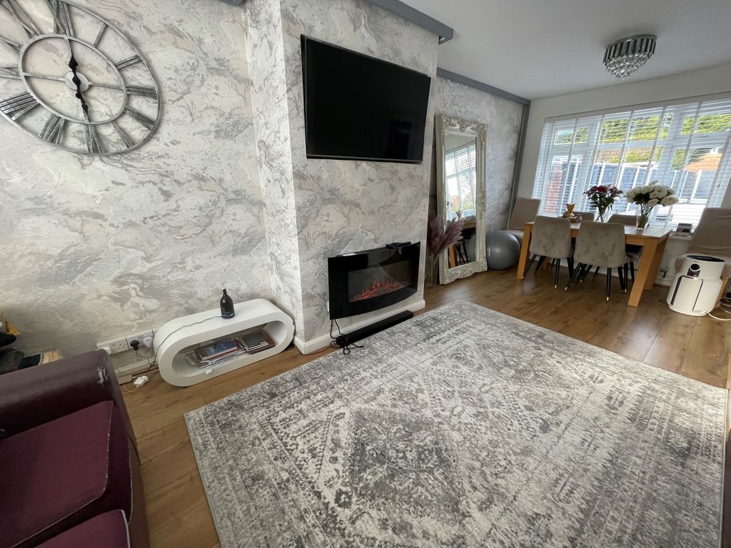 Property photo 3 of 9 Hr2