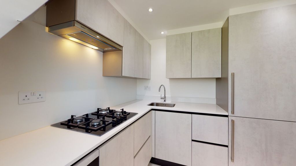 Property photo 2 of 16 Kitchen