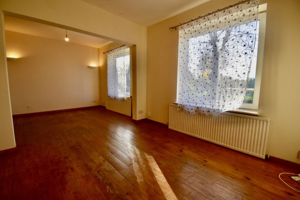 Property photo 3 of 11 Dsc_0611