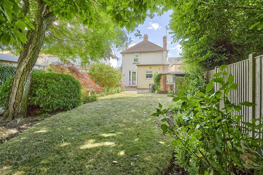 Property photo 2 of 24 Rear Garden