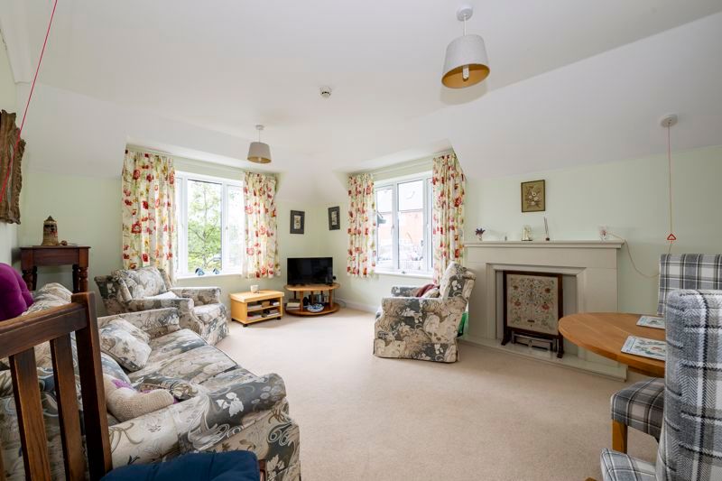 Property photo 3 of 10 Photo 3