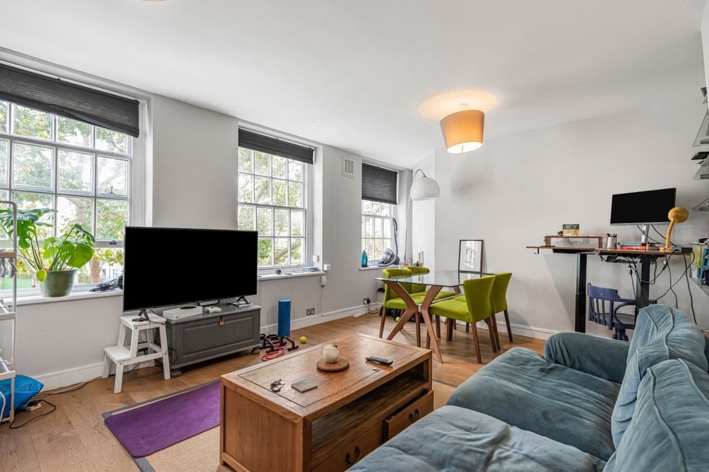 Property photo 2 of 15 Picture No. 29