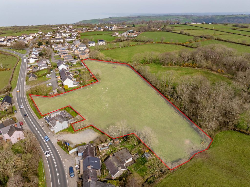 Property photo 1 of 13