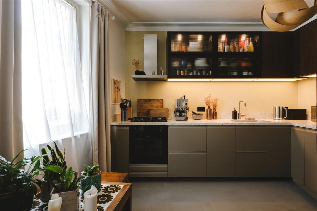 Property photo 3 of 14 Goldsmith Row-9A.Jpg
