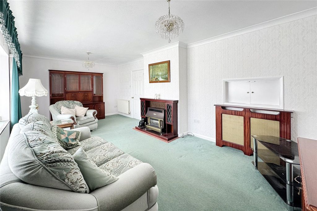 Property photo 3 of 14 Picture No. 13