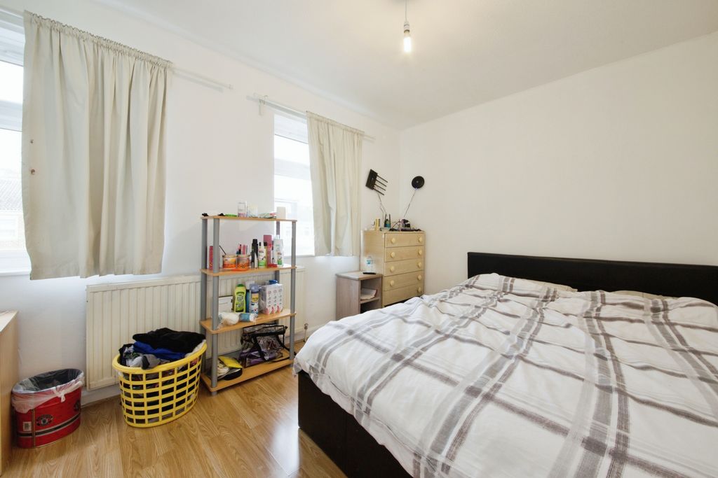 Property photo 3 of 10 Img_0224