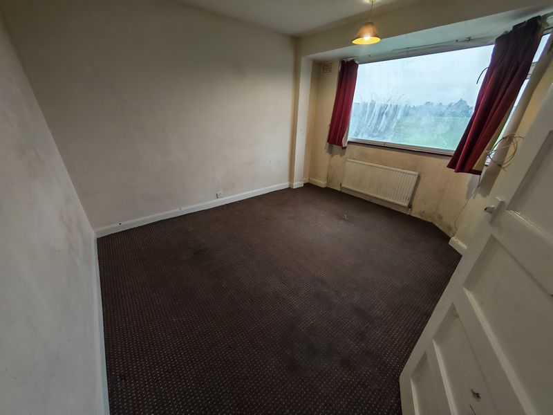 Property photo 2 of 8 Photo 1