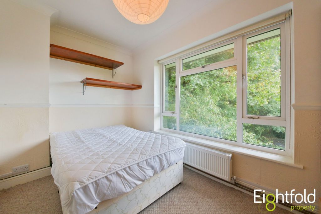 Additional image 10 of 4 bed flat to rentSouthmount, Brighton BN1
