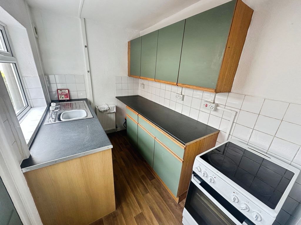 Property photo 2 of 10 Image