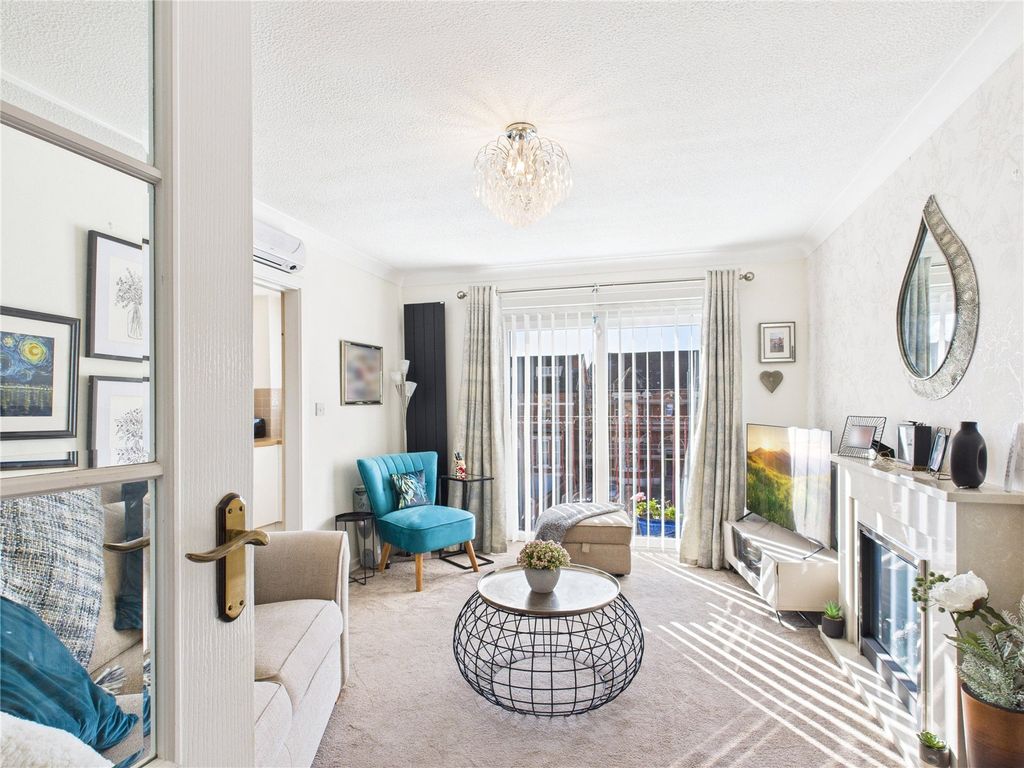 Property photo 2 of 9 Picture No. 03