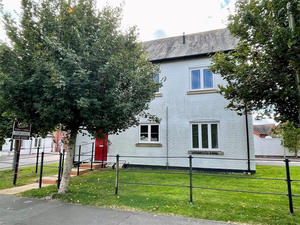 Property photo 1 of 11 Front 2.Jpg