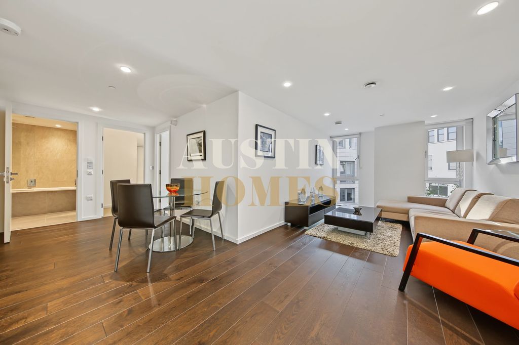 Property photo 1 of 21