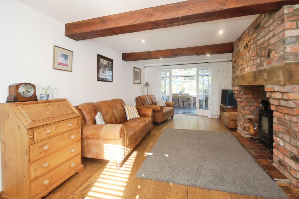 Property photo 3 of 30