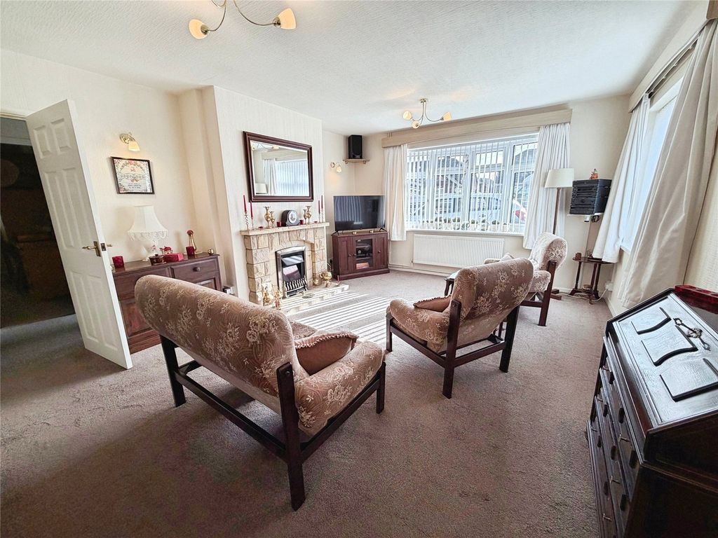 Property photo 2 of 15 Living Room