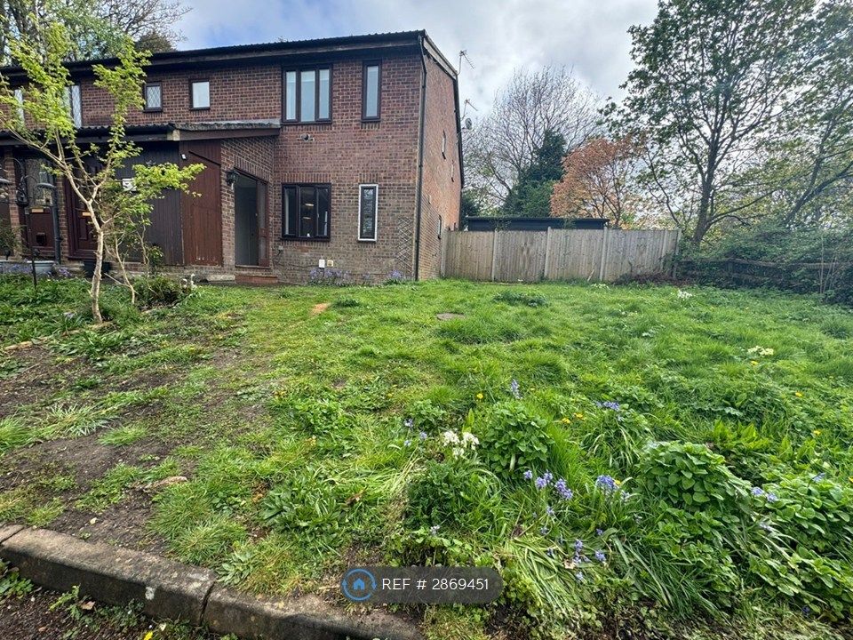 Property photo 2 of 8