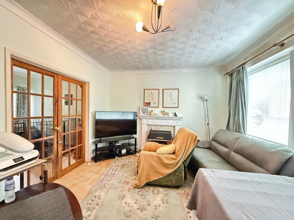 Property photo 2 of 20 4444673