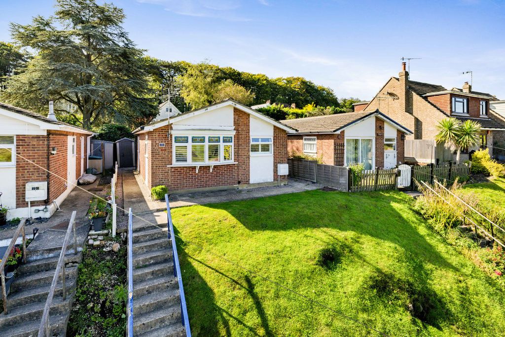Property photo 1 of 10