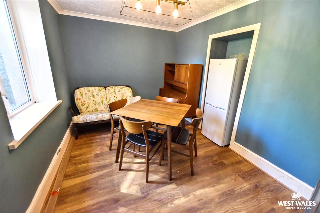 Additional image 8 of 3 bed cottage for saleWaterloo Road, Pembroke Dock SA72
