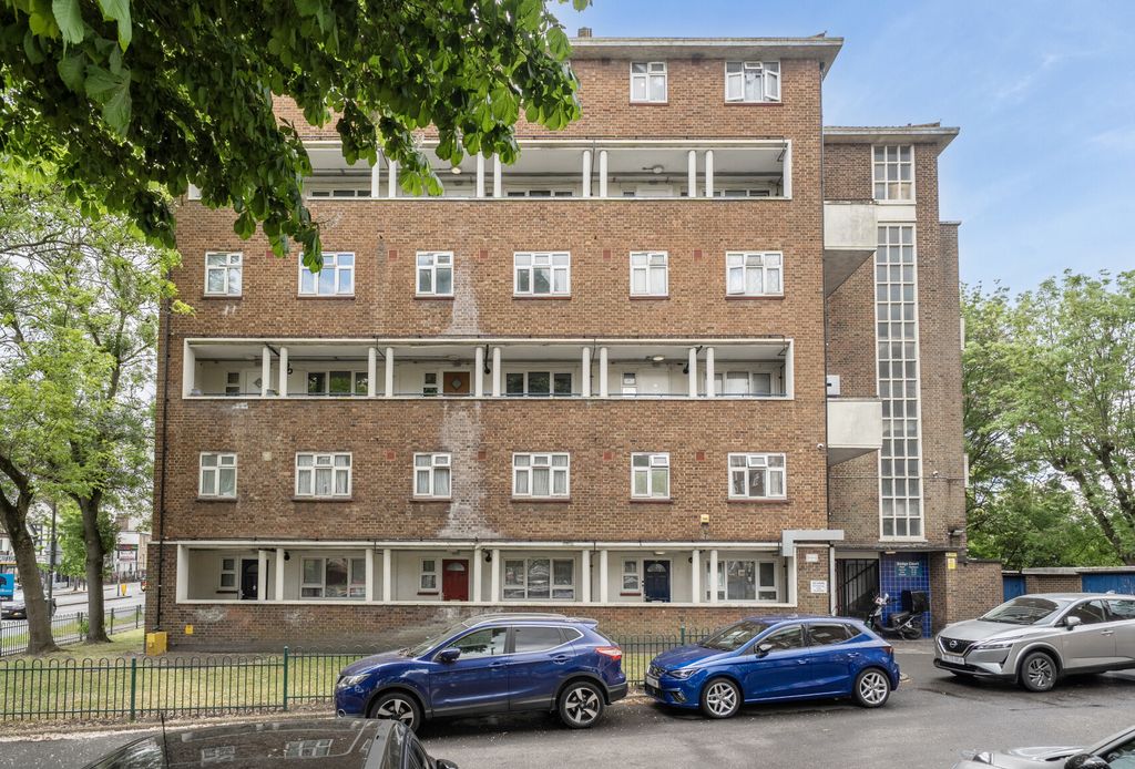 Property photo 1 of 18 1458753-16-6A046d...