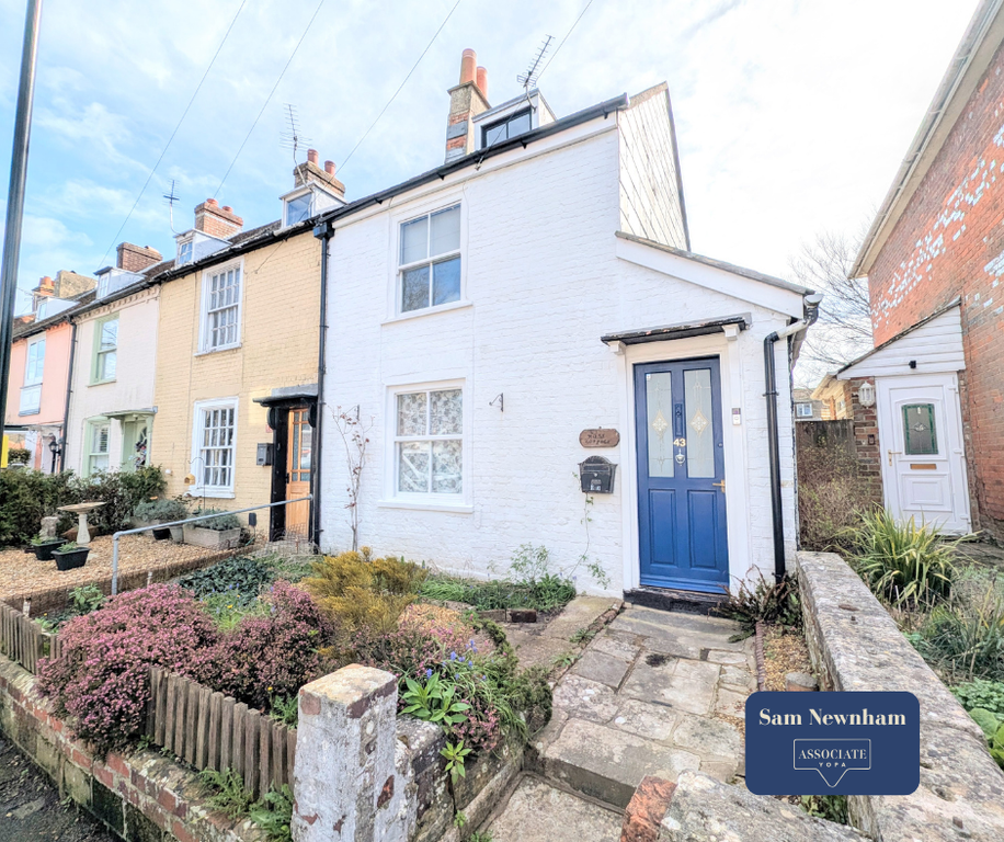 Property photo 1 of 12 Front Aspect