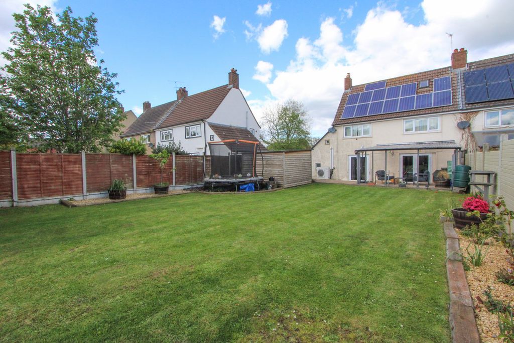 Property photo 1 of 25