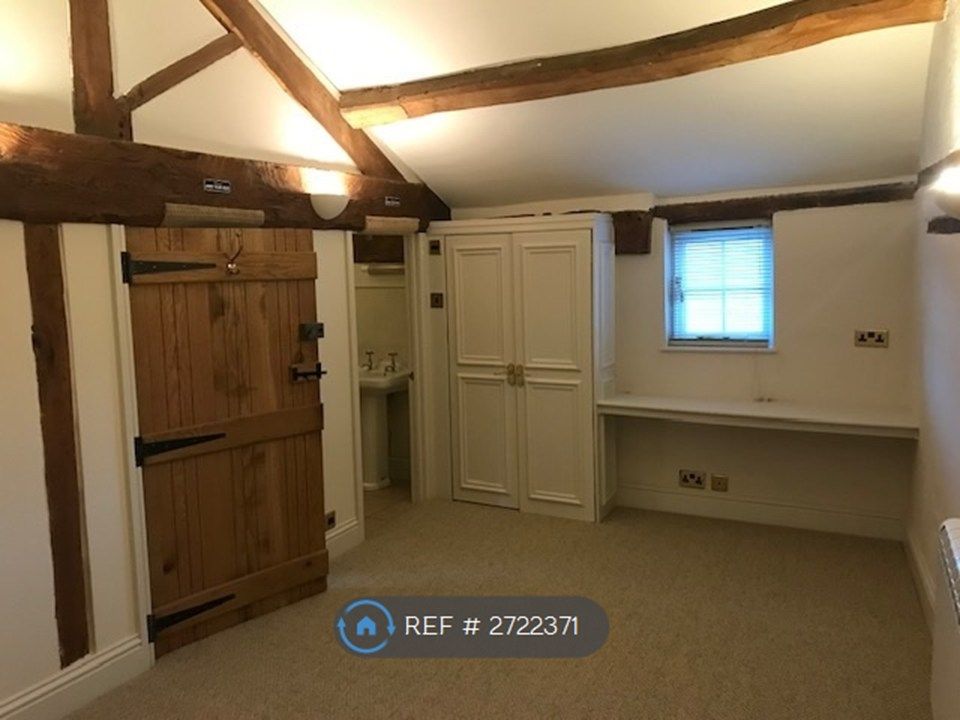 Property photo 3 of 12 Bedroom 1