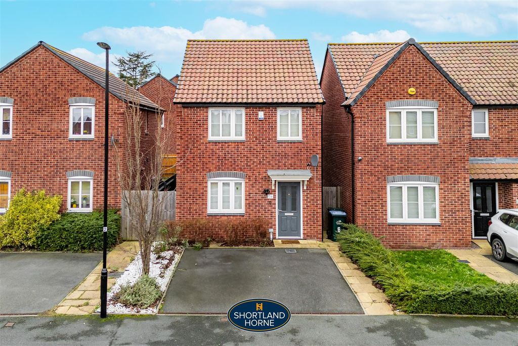 Property photo 1 of 25 Front View