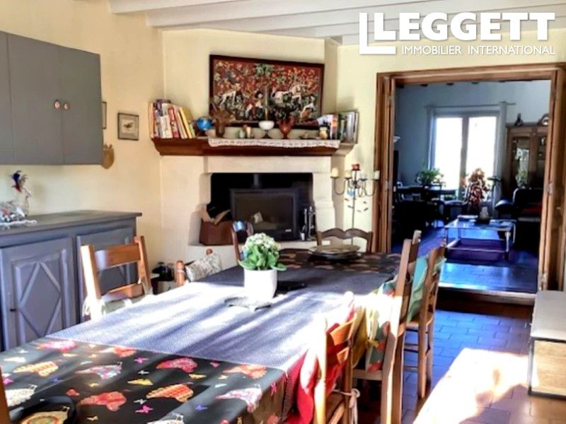 Property photo 3 of 10