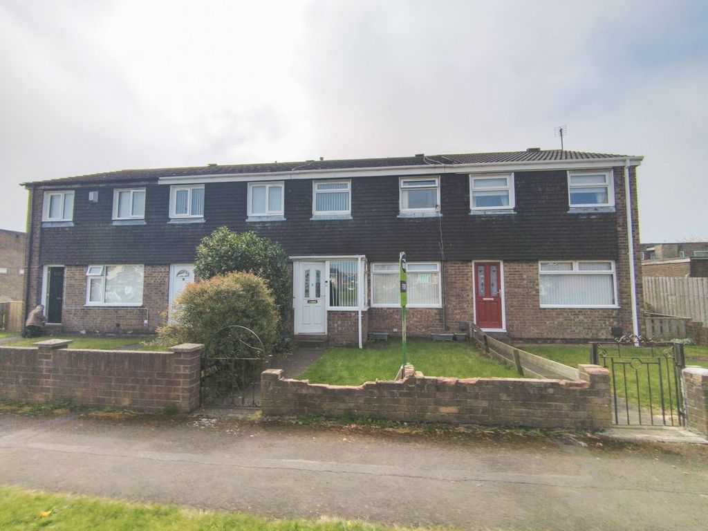 Property photo 1 of 17