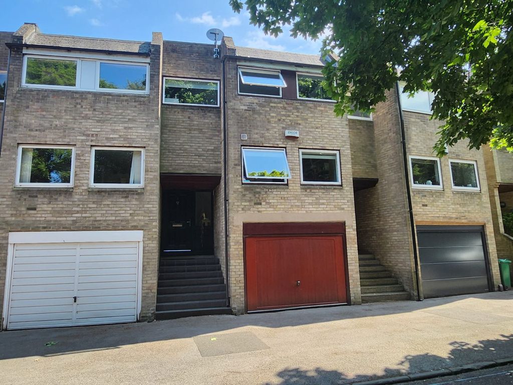 Property photo 1 of 18 Picture No. 02