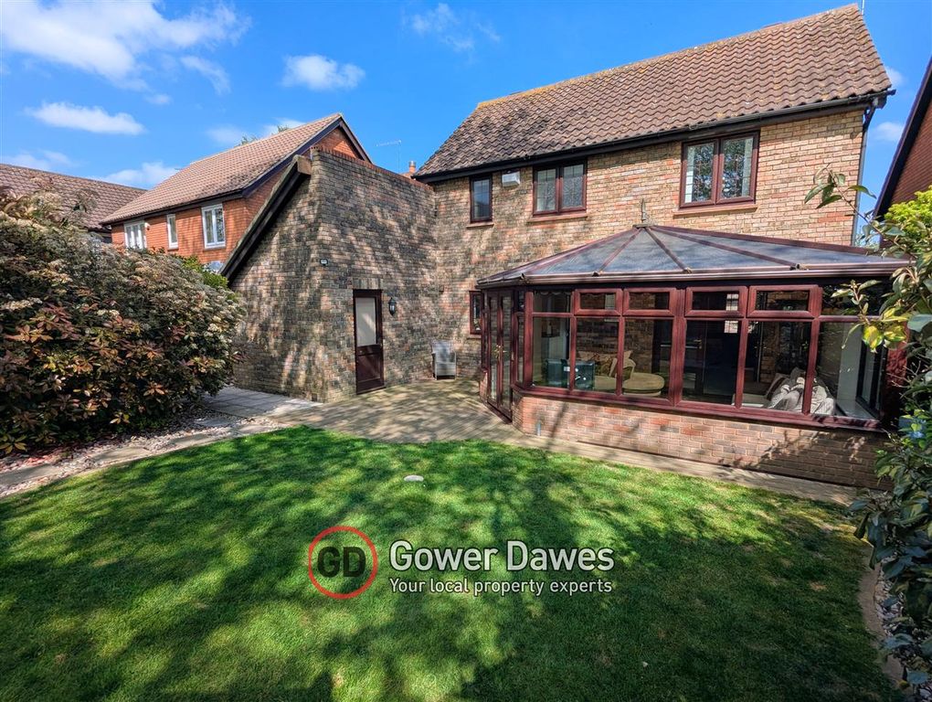 Property photo 1 of 17 Main Picture