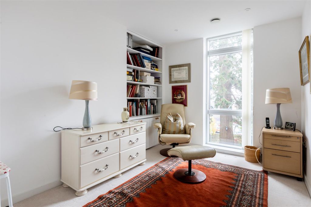 Additional image 11 of 2 bed flat for saleChurch Road, Haywards Heath RH16