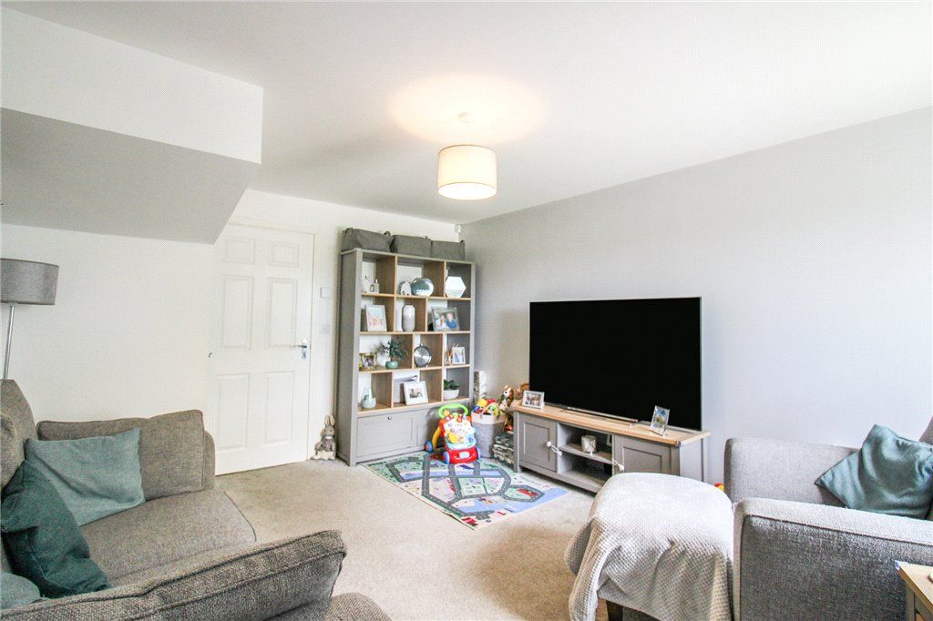 Property photo 2 of 20 Little Cote View