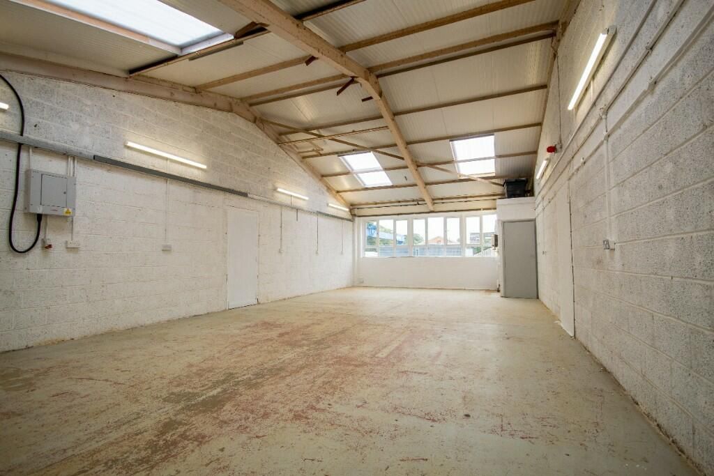 Property photo 3 of 97 Workshop
