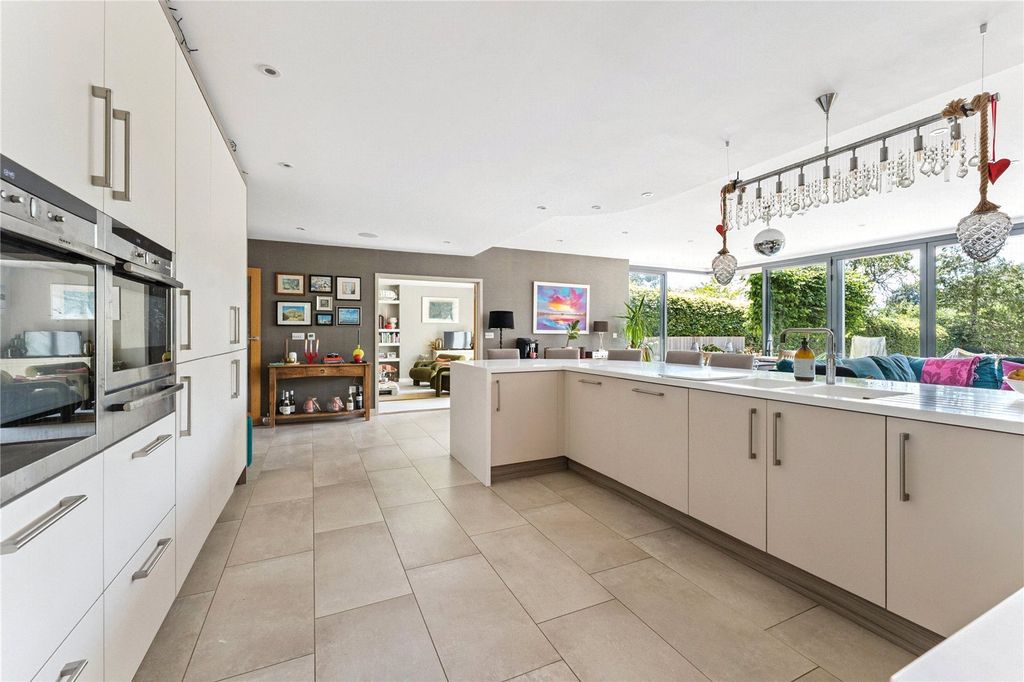Property photo 3 of 24 Kitchen
