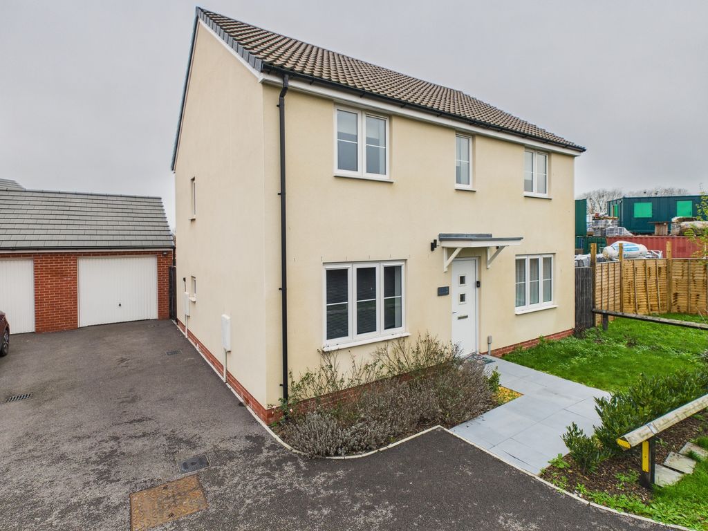 Property photo 1 of 22 Front