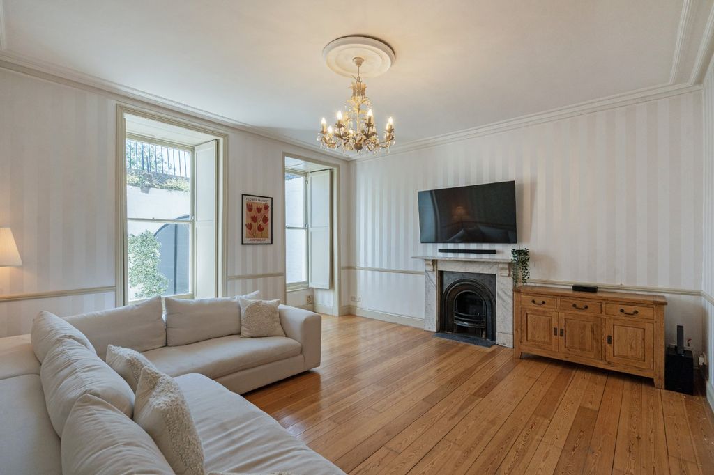 Property photo 2 of 20 Picture No. 06